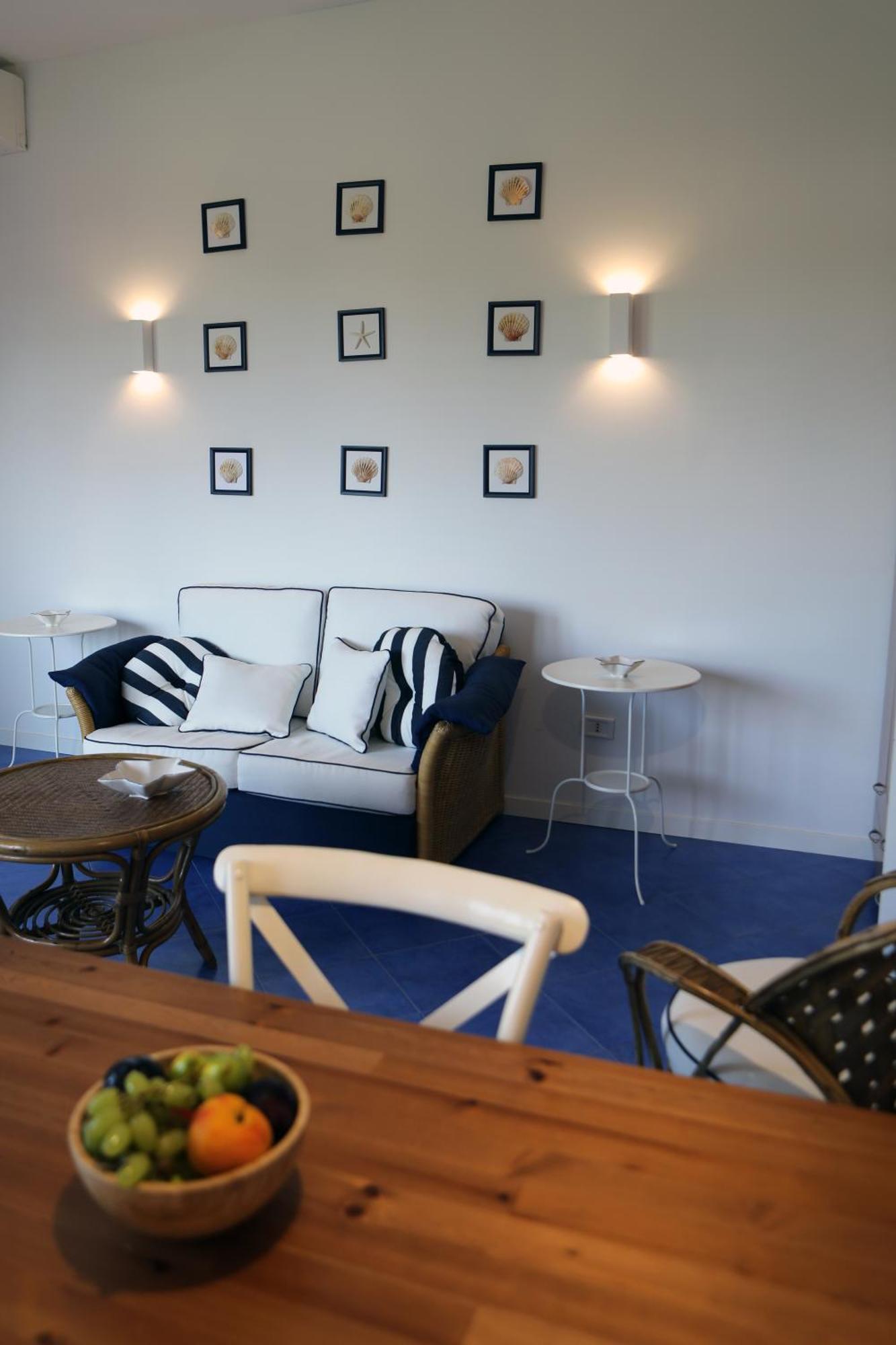 ジョヴィナッツォ Kale Bed & Breakfast エクステリア 写真